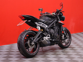Triumph Street Triple