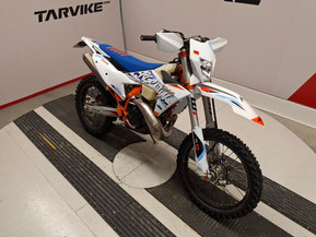 KTM 300