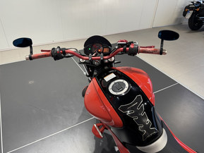 Suzuki SFV 650 Gladius