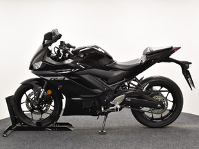 Yamaha R3