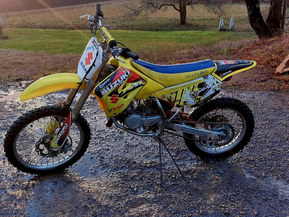 Suzuki RM
