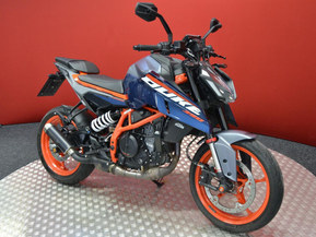 KTM 390