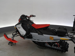 Ski-Doo MX Z