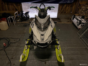 Ski-Doo Freeride