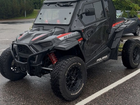 Polaris RZR