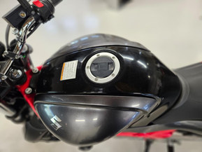 Suzuki SFV 650 Gladius