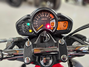 Suzuki SFV 650 Gladius