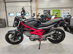 Suzuki SFV 650 Gladius