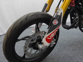 Muu merkki Muu malli