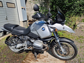 BMW R