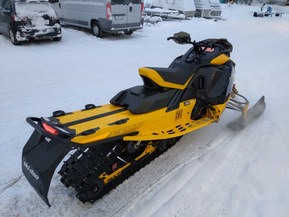Ski-Doo MX Z