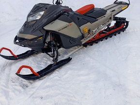 Ski-Doo Summit