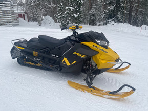 Ski-Doo MX Z