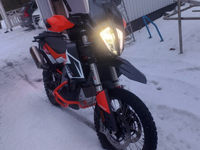 KTM 790