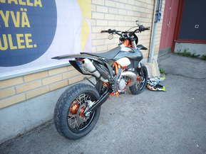 KTM 300