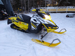 Ski-Doo Renegade