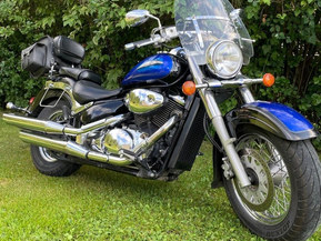 Suzuki Intruder