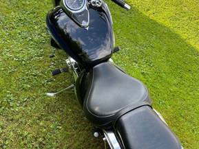 Suzuki Intruder