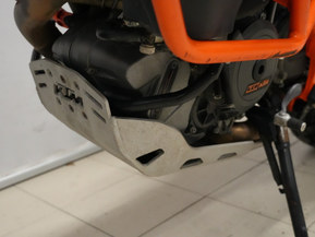 KTM 1090