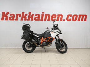 KTM 1090