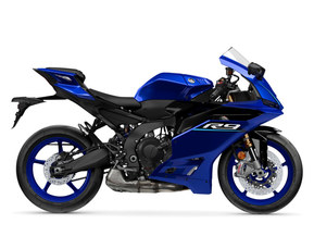 Yamaha R9
