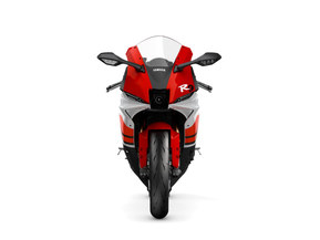 Yamaha R9