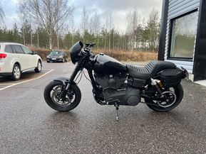 Harley-Davidson Dyna