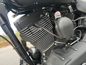 Harley-Davidson Dyna