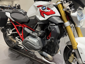 BMW R