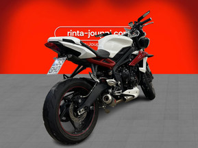 Triumph Street Triple