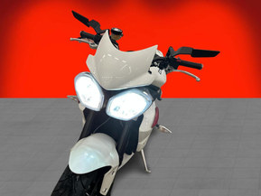 Triumph Street Triple