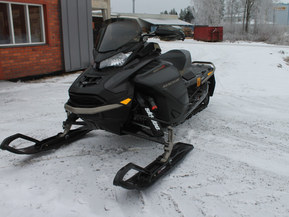 Ski-Doo Mach Z