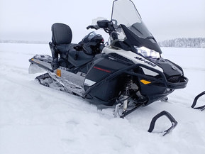Ski-Doo Expedition