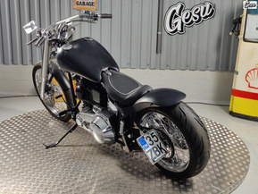 Harley-Davidson Softail