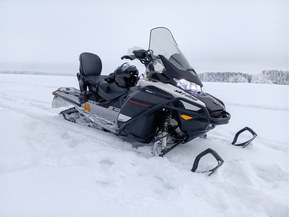 Ski-Doo Expedition
