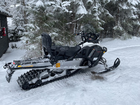 Ski-Doo Expedition