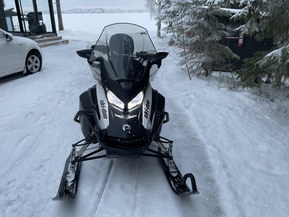Ski-Doo Expedition