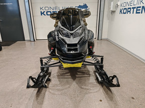 Ski-Doo Renegade