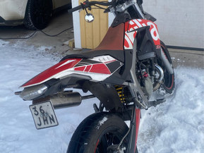 Aprilia SX
