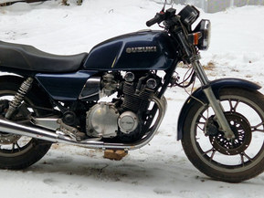 Suzuki GS