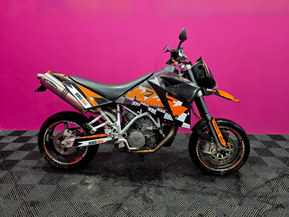 KTM 950