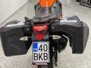 KTM 1090