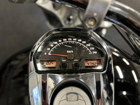 Suzuki VZR