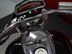 Suzuki Intruder