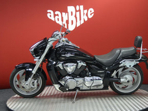 Suzuki Intruder
