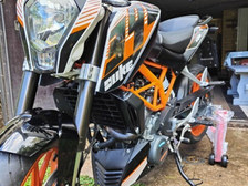 KTM 390