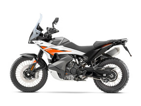 KTM 790