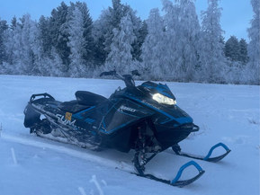 Ski-Doo Summit
