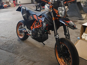 KTM 690
