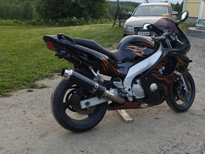 Yamaha YZF